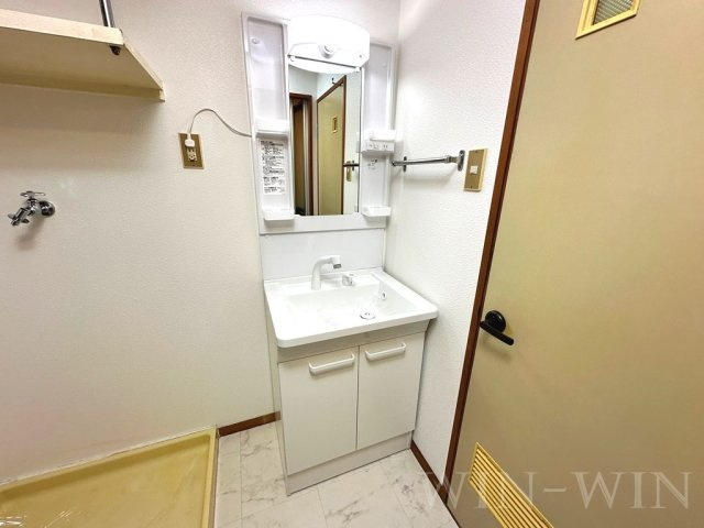 アスカ Ⅱの独立洗面台|イメージ（同建物内別部屋の写真です）