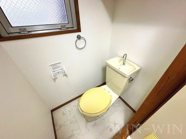 アスカ Ⅱのトイレ|イメージ（同建物内別部屋の写真です）