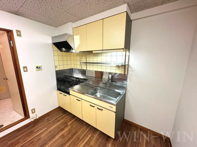 アスカ Ⅱのキッチン|イメージ（同建物内別部屋の写真です）