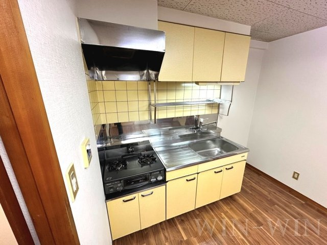アスカ Ⅱのキッチン|イメージ（同建物内別部屋の写真です）