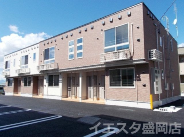 サンシャトーＤの外観