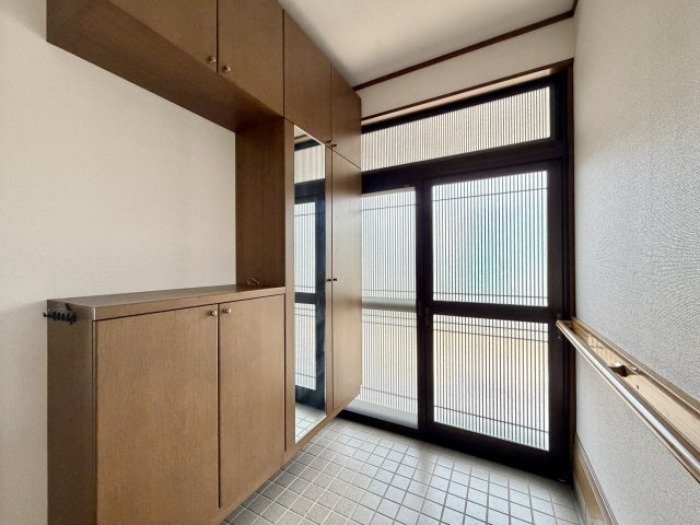 【玄関】 | 北葛飾郡杉戸町内田　中古戸建