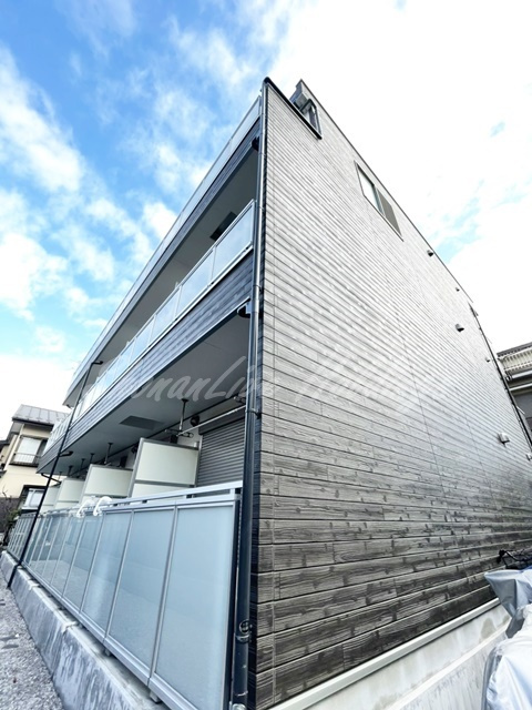 大和市上草柳２丁目の賃貸マンションの外観