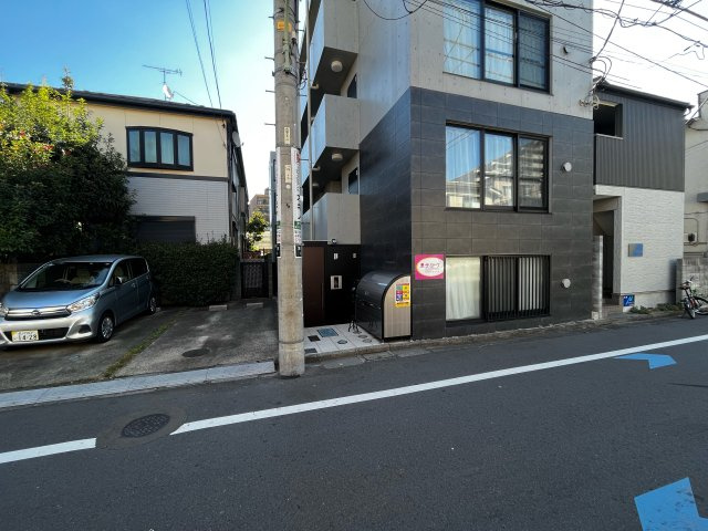 ヴァンテジオ蒲田の駐車場