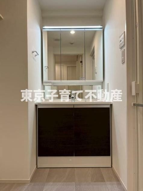 レジディア文京音羽の洗面所