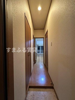 【玄関】 | ヨーロピアンシャレー参番館　刈谷市山池町 | 同仕様　反転の場合あり（02484-207）
