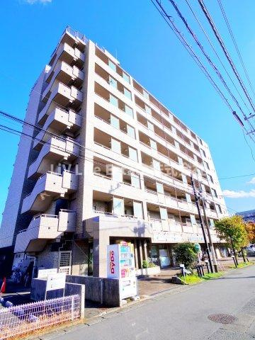 第３アークビルの外観