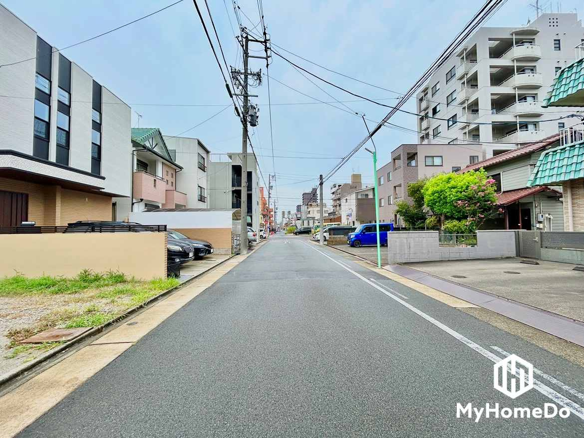 北区金城2丁目の前面道路含む現地写真
