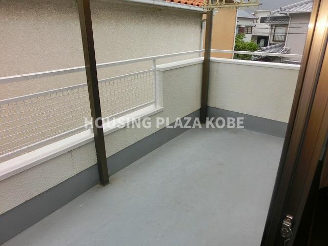神戸市須磨区千守町２丁目の一戸建てのバルコニー