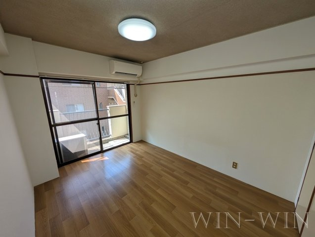 ハイシティ南栄の洋室|イメージ（同建物内別部屋の写真です）