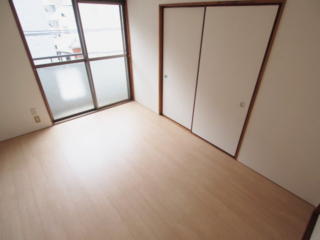 パレーシャル安原の内装