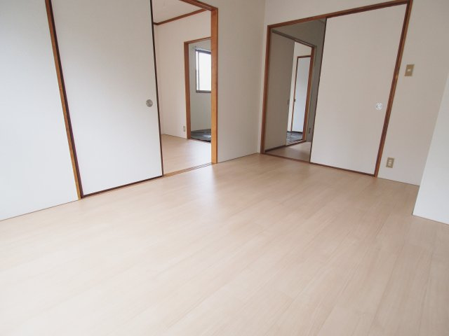 パレーシャル安原の展望