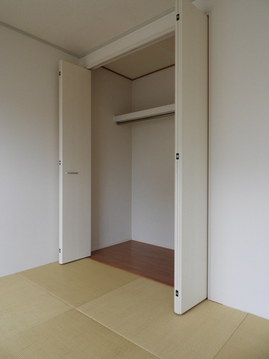 サンハイツ　いたの　C棟　の和室