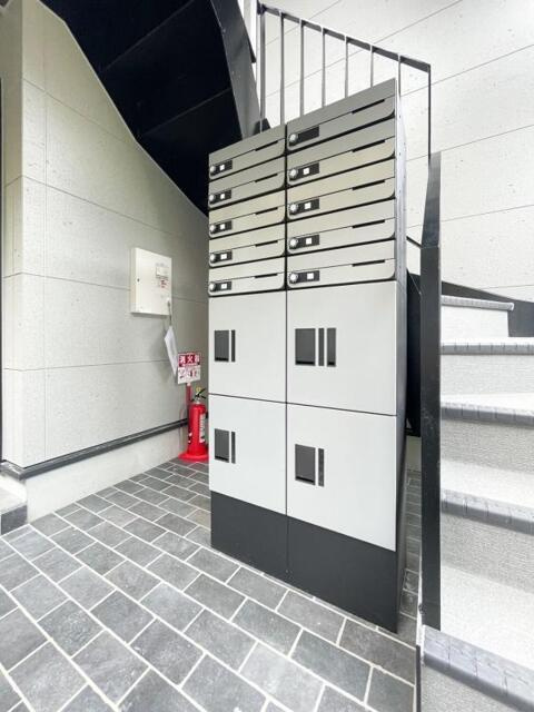 ＴＷＥＥＤ赤羽のエントランス