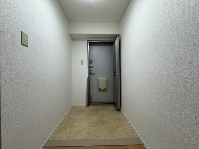 ネオコーポ明舞弐番館の玄関