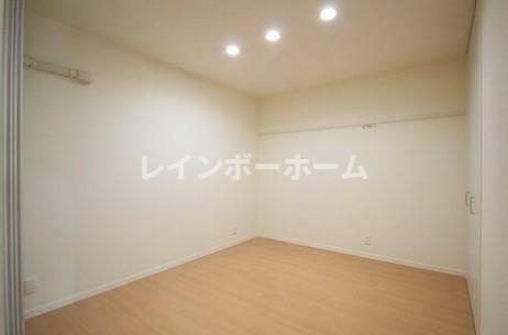 シャイニング　ＫーⅢの寝室