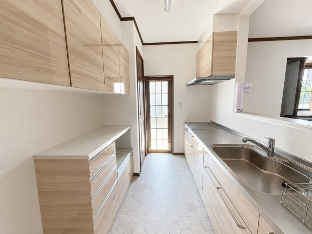 売中古戸建　伊豆の国市墹之上のキッチン|リフォーム済みのキッチンは、新品同様にお使いになれます！