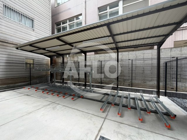 プレサンスレイズ上本町のその他共用部分|プレサンスレイズ上本町　駐輪場