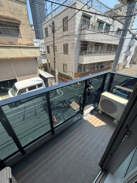 Ｔｈｅ　Ｓｈｉｎａｇａｗａ　Ｅａｓｔ　Ｒｅｓｉｄｅｎｃｅの居間・リビング|ゆったりとしたリビングです