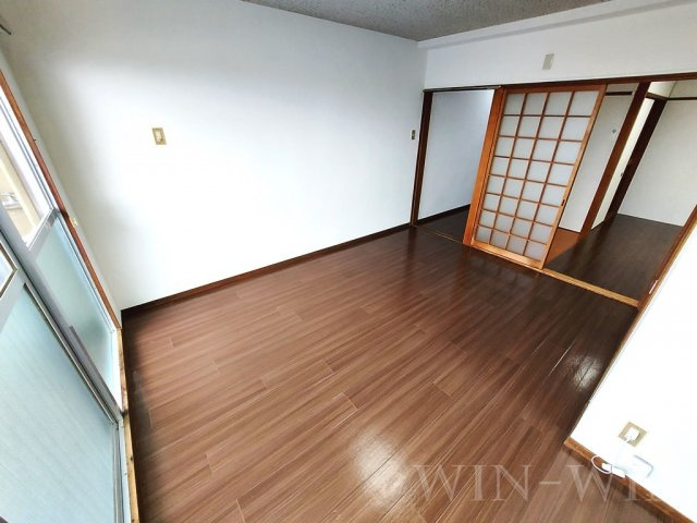 藤沢ハイムの居間・リビング|イメージ（同建物内別部屋の写真です）
