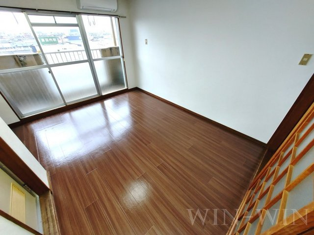 藤沢ハイムの居間・リビング|イメージ（同建物内別部屋の写真です）