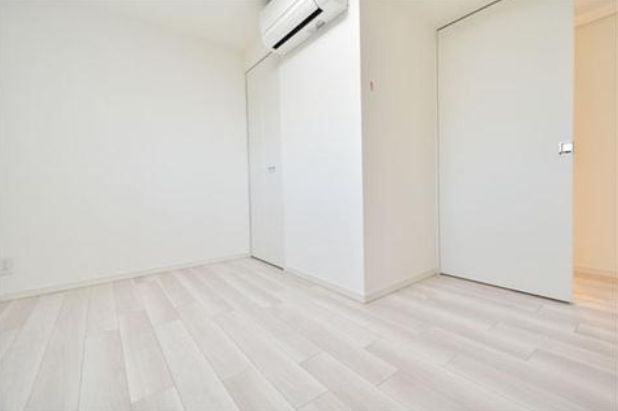 【寝室】