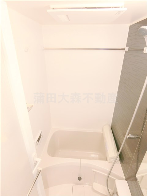 ラクラス蒲田Ⅱの浴室|浴室乾燥機+追焚付きのバスルーム　お風呂