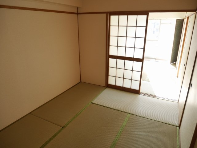 【和室】 | パークサイド筑紫通り | パークサイド筑紫通りの和室