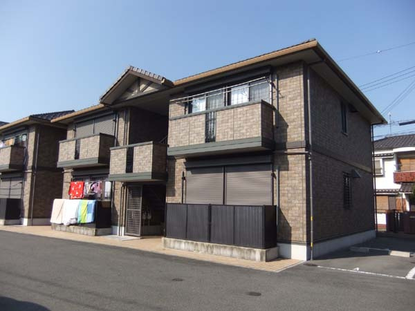 モア エクレール B棟の外観|きれいな外観です