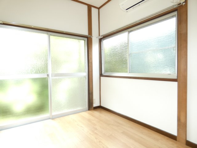 【洋室】 | 用賀バンブー