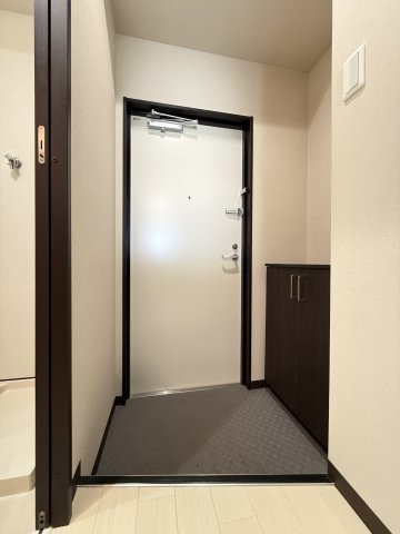 エタンセルあびこⅡの玄関