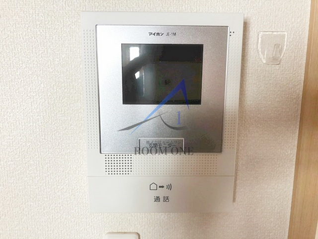 サンライズ向原 のセキュリティ|モニター付きインターホンです。