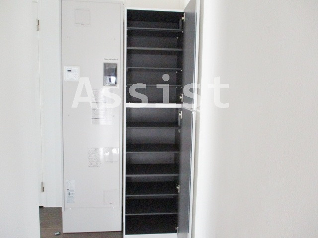 アンソレイエ西小山の収納