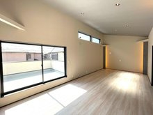 【居間・リビング】 | 神戸市灘区篠原本町１丁目　新築戸建て
