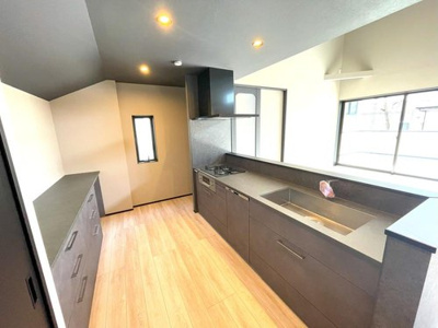 【キッチン】 | 神戸市灘区篠原本町１丁目　新築戸建て