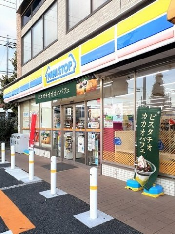 フォーリーフ　クローバーの周辺|ミニストップ板橋四葉店まで296m