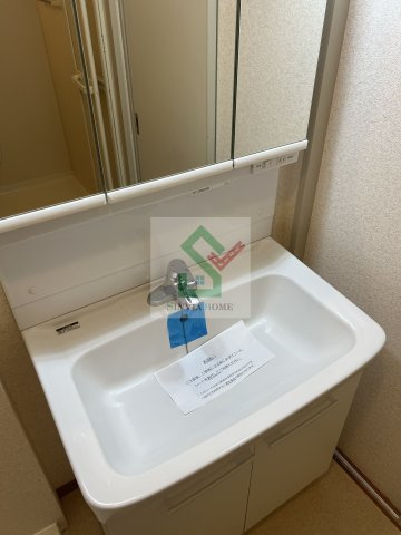 コーポレート志木街道の独立洗面台