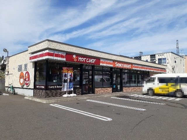 メゾン　ド　ファミーユ美園の周辺|セイコーマートまで500m