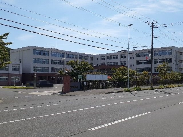 メゾン　ド　ファミーユ美園の周辺|東翔高校まで650m