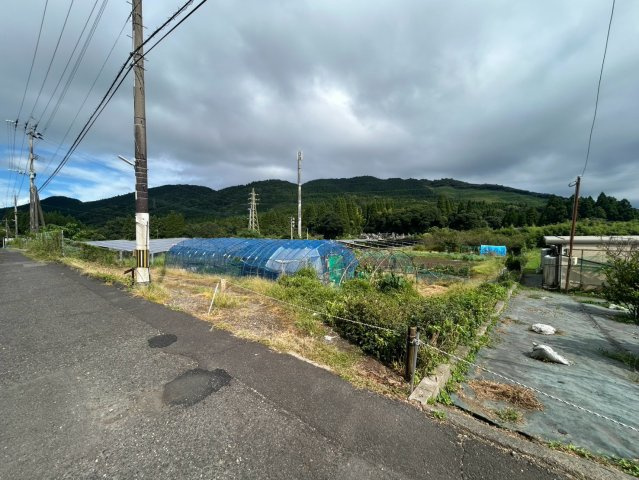 牟礼岡2丁目　土地1,635万　専任室田の外観