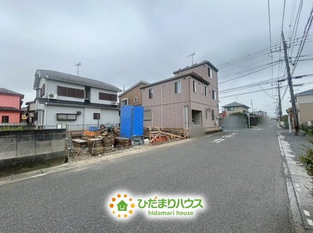 幸手市東９期　新築一戸建て　グラファーレデザインの前面道路含む現地写真|2026/10/05　撮影