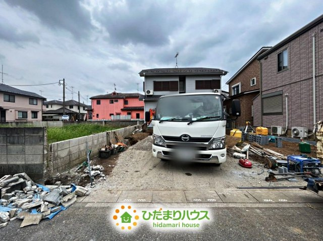 幸手市東９期　新築一戸建て　グラファーレデザインの駐車場|2026/09/03　撮影