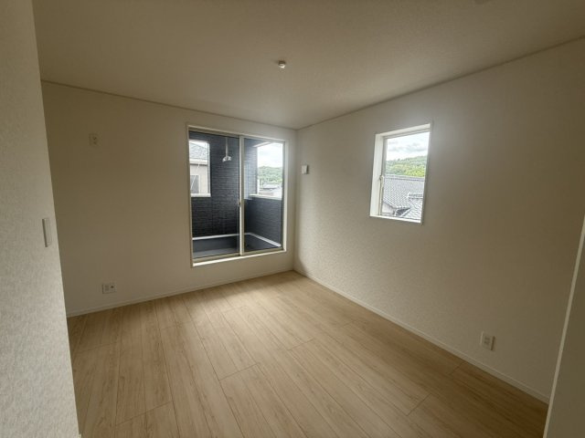 クレイドルガーデン山口市吉敷上東 第2　3号棟の洋室|7畳の洋室です