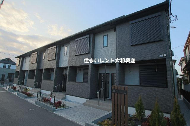 レフィナードの外観