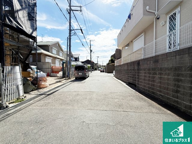 大阪狭山市西山台　第01期　新築一戸建ての前面道路含む現地写真|周辺は落ち着いた街並みの住宅地！子育てがしやすい住環境です！まだ未完成ですが、現地でしかわからない事もございます。是非一度ご覧ください。
