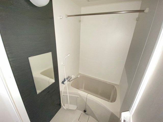 クレイノＣＯＭＦＯＲＴ　Ｓの浴室
