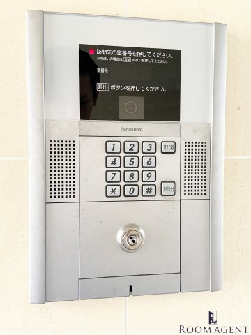 ステージ覚王山のエントランス