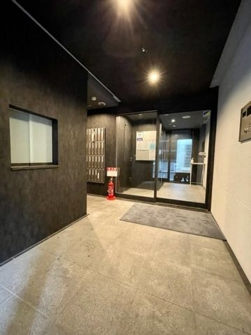 レジディア後楽園のエントランス