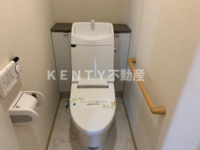 【トイレ】 | ラ　カーサ　セレッソ | ゆったりとした空間のトイレです