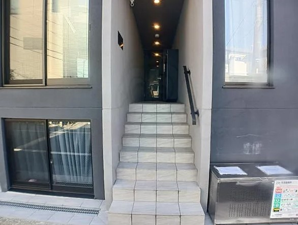 【玄関】 | クレドコート西荻窪
